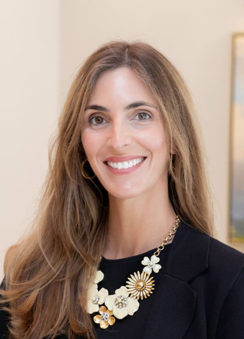 Marci Hansen headshot